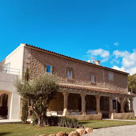 Antigua Villa *